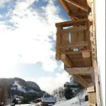 Chez La Fine Oda ve Kahvaltı Les Gets
