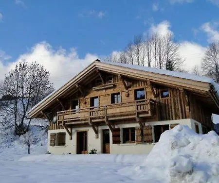 Chez La Fine Bed & Breakfast 4*